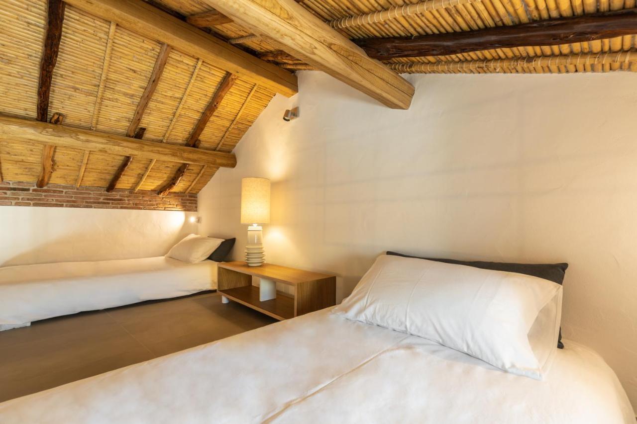 Domu Qirat - Authentic Rooms & Terraces Tortoli Bagian luar foto