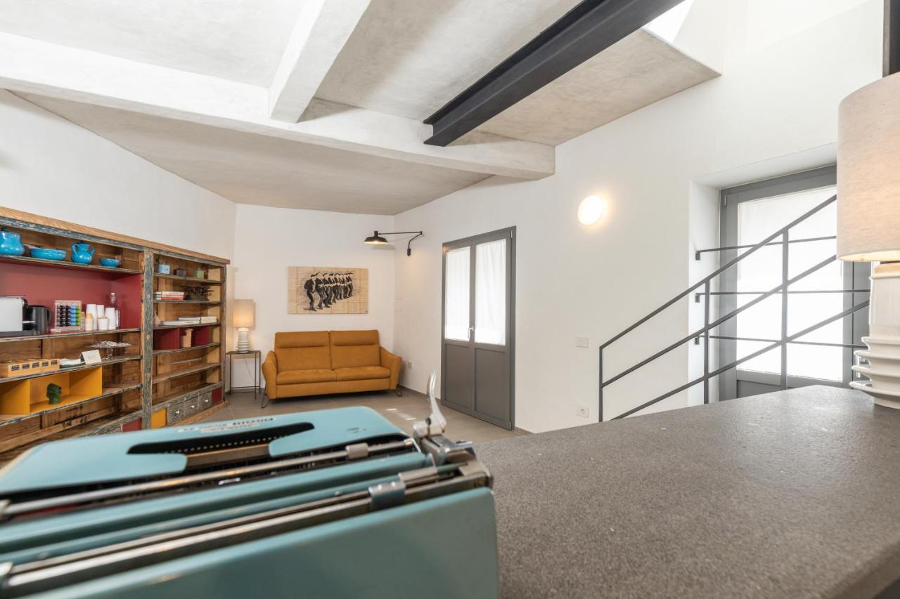 Domu Qirat - Authentic Rooms & Terraces Tortoli Bagian luar foto