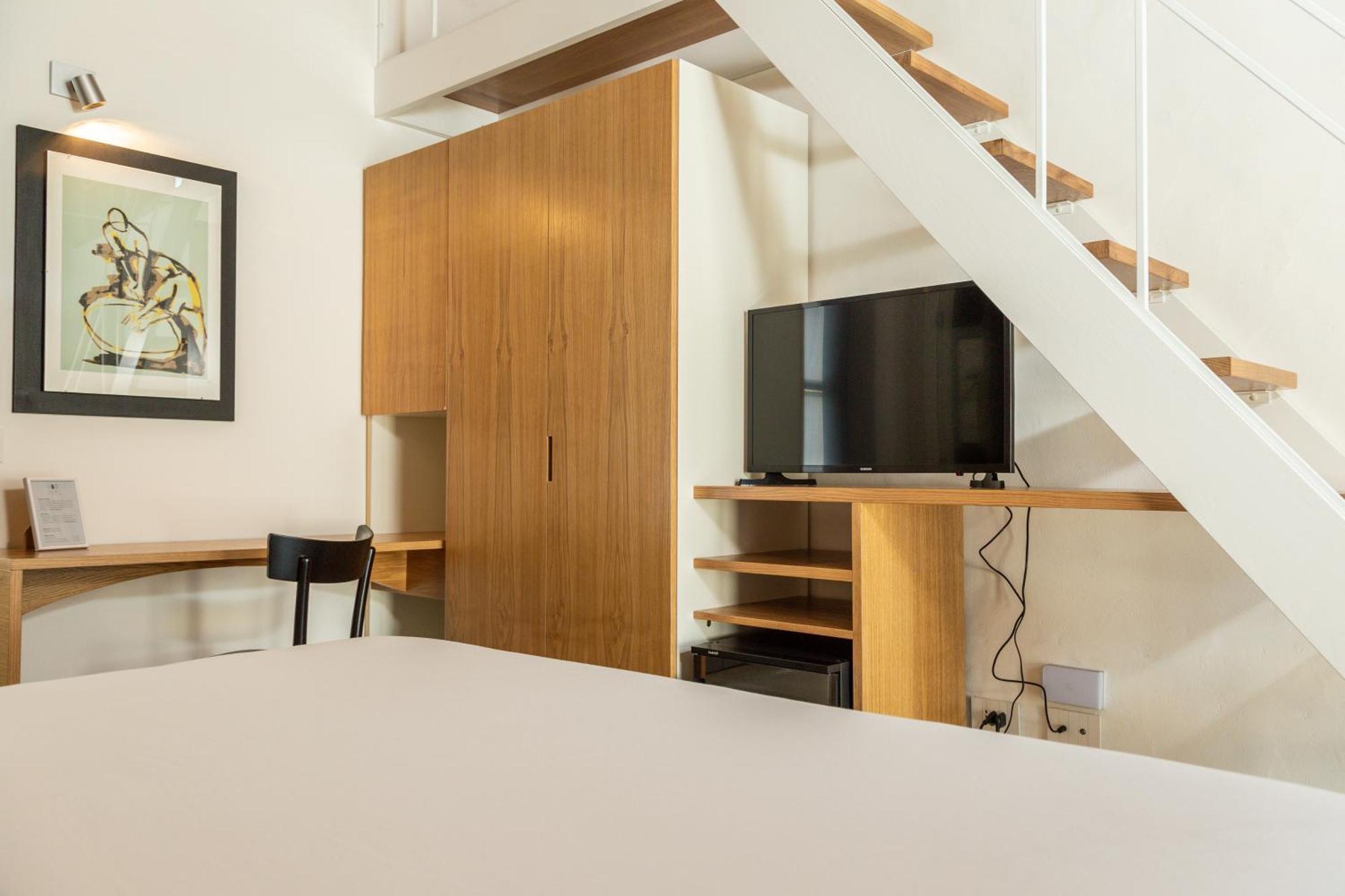Domu Qirat - Authentic Rooms & Terraces Tortoli Ruang foto